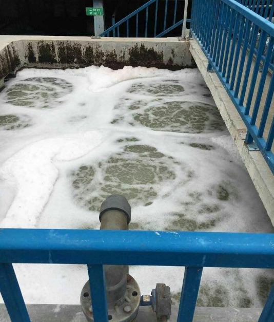 （圖：電鍍廢水泡沫來(lái)源）