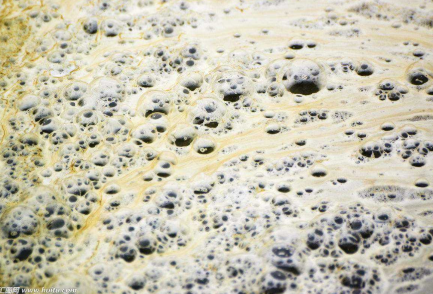 （圖：起泡現場(chǎng)）