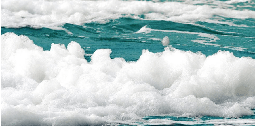（圖：海水水處理起泡現場(chǎng)）
